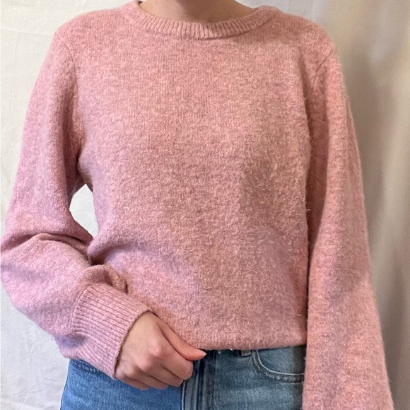 Pink Knit Sweater - Picture 1 of 4